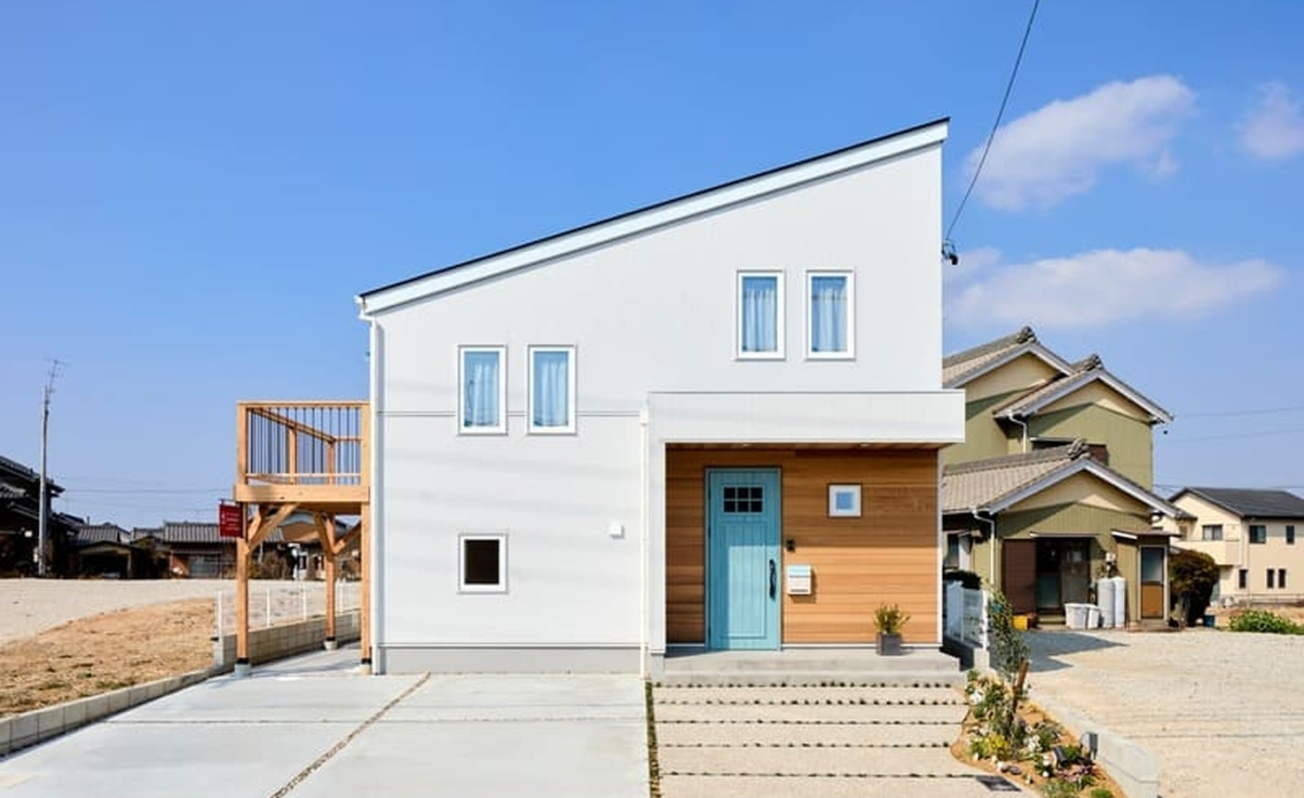 雑貨屋さん風 スキップフロアのかわいいお家外見