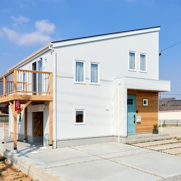 笑顔溢れるLDKの写真